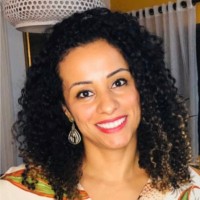 Neide Castro