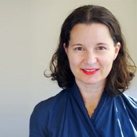 Kelly Lynch