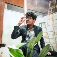 SRIRAM V