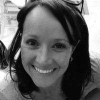 Lesley Stead