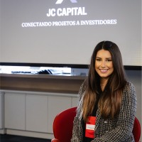 Ana Paula Gomes Toledo