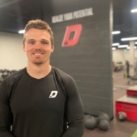 Tyler Schneider