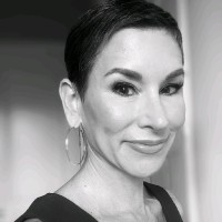 Laura Calabrese, SPHR