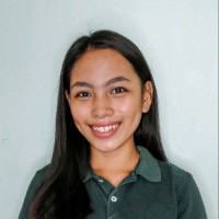 Ailla Dela Cruz