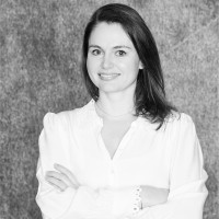 Claire Houvig