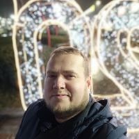 Максим Головаш