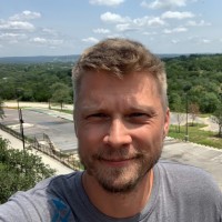 Dustin Baier