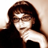 Tracey Fox