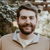 Justin Beckemeyer, Ei