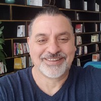 Joseph Dell'Universita