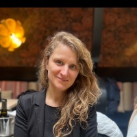 Vyeronika Khodakovska