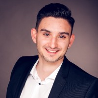 Julian Xhafa