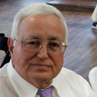 Robert Daravi