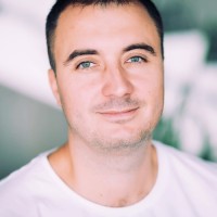 Николай Нижник