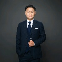 Robbie Luo Yang