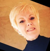 Tanja Dufrene
