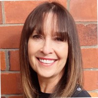 Julie Chamberlain ( Nee Pickett )
