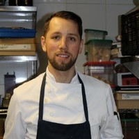 Adam Oliveira