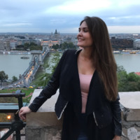 Olena Minakova