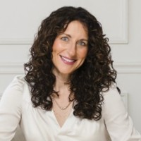 Laura Daulton