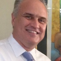 Efrain Reyes