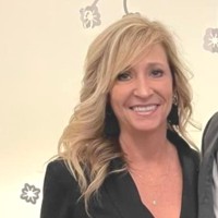 Lora Seeton