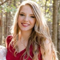 Lyndi Flowe