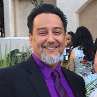 Edward Torres