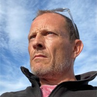 Barry Graves