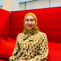 Fariza Iza