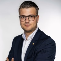Nicolas Bast