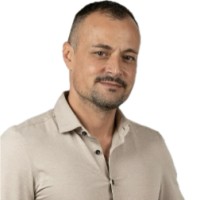 Alexander Graf