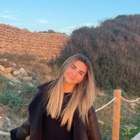 Andrea Cerezales Garcia