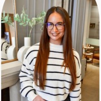 Jacqueline Stoll