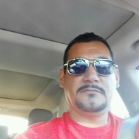 Eduardo Flores