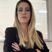 Luciana Alves Campos