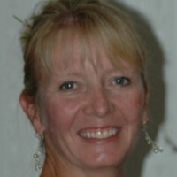Linda Wright