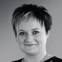 Julia Finlay