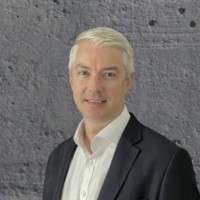 Neil Lucas