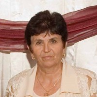 Sylvia Molnar