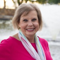 Suzy Arnold