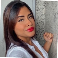 Letícia Araújo