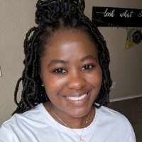 Samantha Simmons, Mba