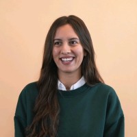 Yasmine S.