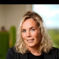 Titia Wentholt