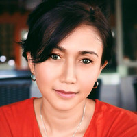 Ratna Natalia