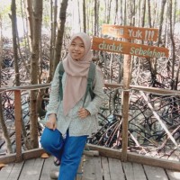 Lora Santika
