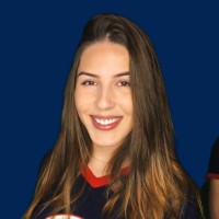 Livia Alvares Machado