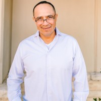 Gus Bustos