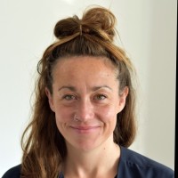 Dr Hannah Hayward